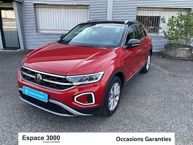 Utilisé 2023 VW T-Roc Style SUV | 27 990 € (Prix juste) - Image 1/4
