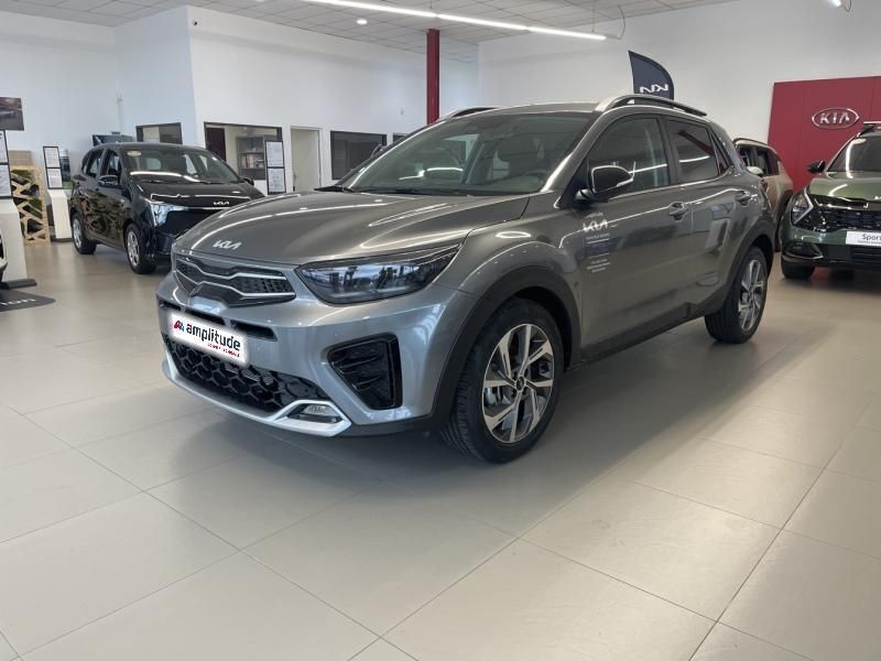 Gris Utilisé 2025 Kia Stonic GT-Line SUV | 24 399 € (Prix cher) - Image 1/4