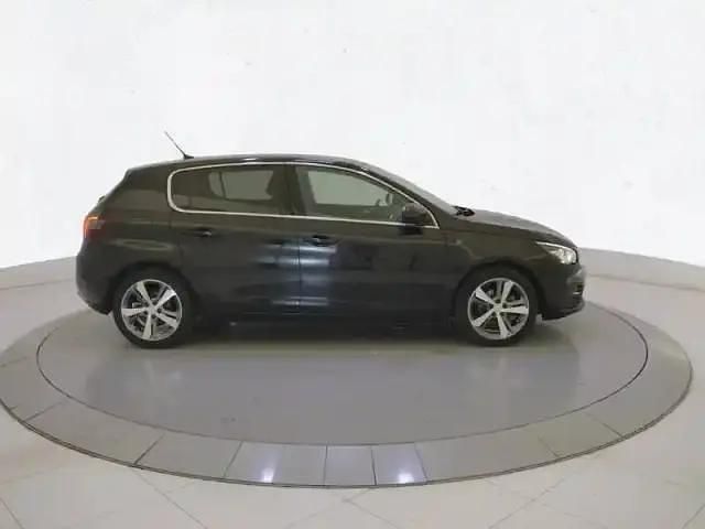 Occasion Peugeot 308 S 2018 Peinture métallisée noir perla nera Berline