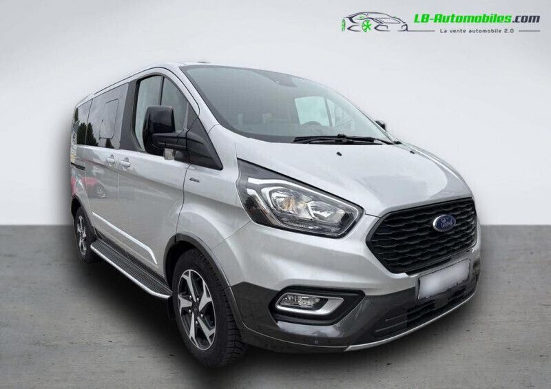 Utilisé 2023 Ford Tourneo | 48 300 € (Prix juste) - Image 1/4