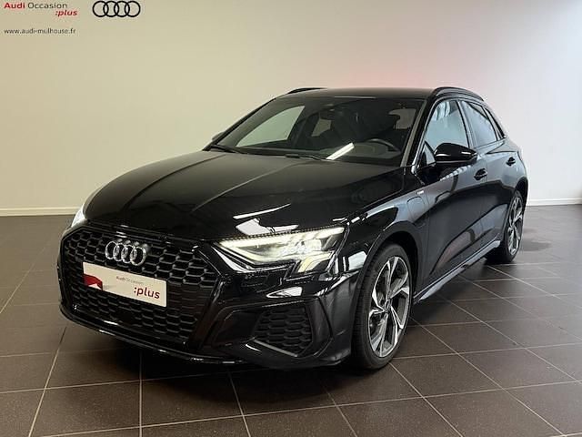 Noir mythe métallisé Occasion 2022 Audi A3 Sportback e-tron S-Line Citadine | 32 997 € (Prix assez cher) - Image 1/4