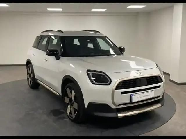 Occasion Mini Countryman Favoured 158 ch (116 kW) 2024 Nanuq white SUV