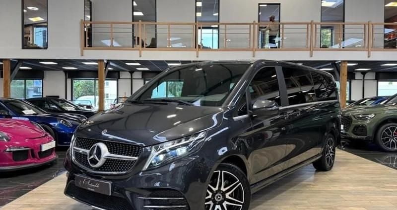 Utilisé 2023 Mercedes V300 Avantgarde Monospace | 84 990 € (Prix cher) - Image 1/4