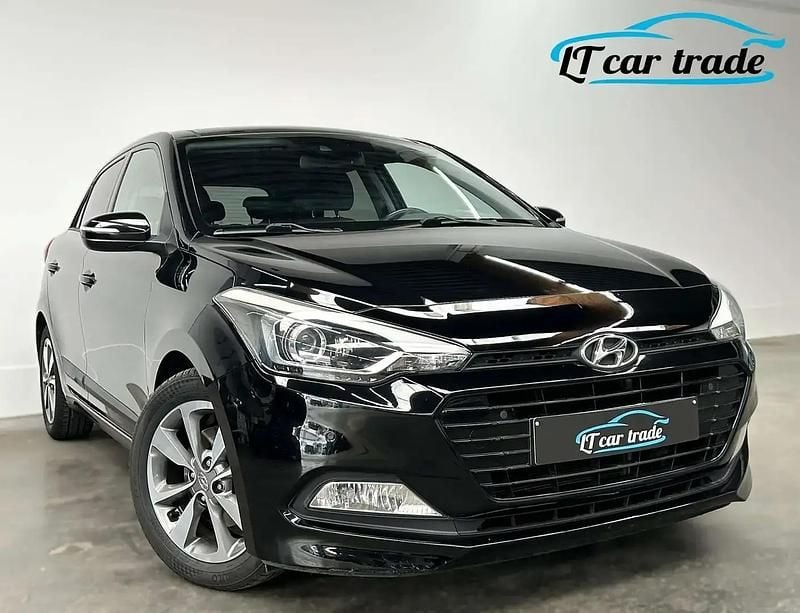 Noir Utilisé 2017 Hyundai i20 Sport Berline | 9 450 € (Super prix) - Image 1/4