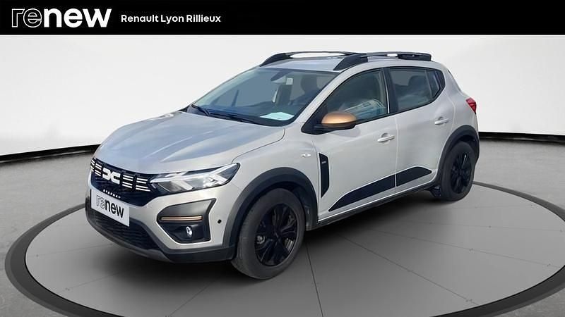 Gris Occasion 2024 Dacia Sandero Extreme Citadine | 15 890 € (Prix juste) - Image 1/4