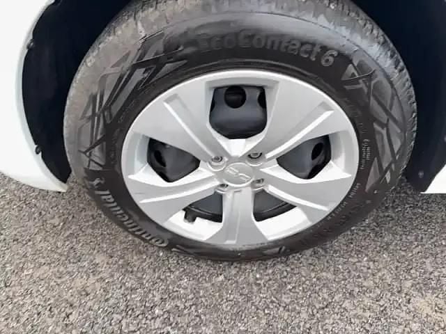 Blanc Occasion 2024 Dacia Sandero Berline | 12 850 € (Super prix) - Image 1/4