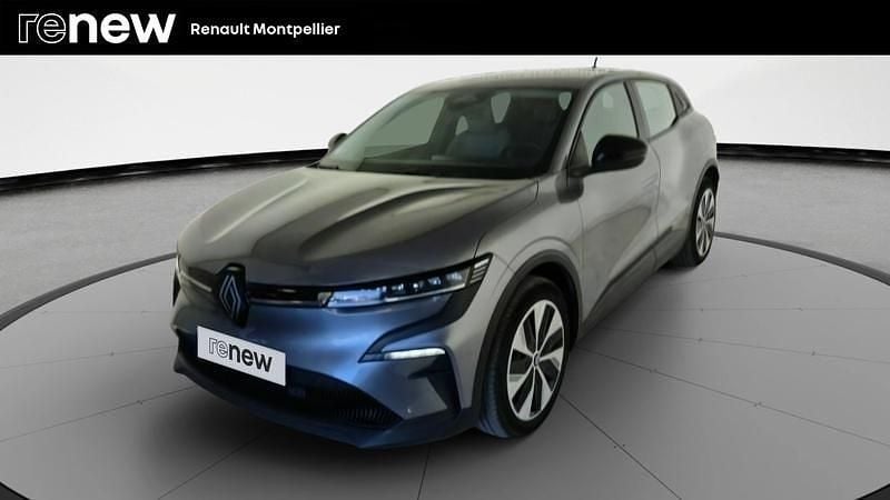 Gris Occasion 2022 Renault Megane E-Tech Evolution Berline | 22 970 € - Image 1/4