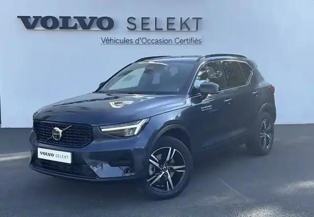 Bleu Utilisé 2025 Volvo XC40 Plus SUV | 43 690 € - Image 1/4