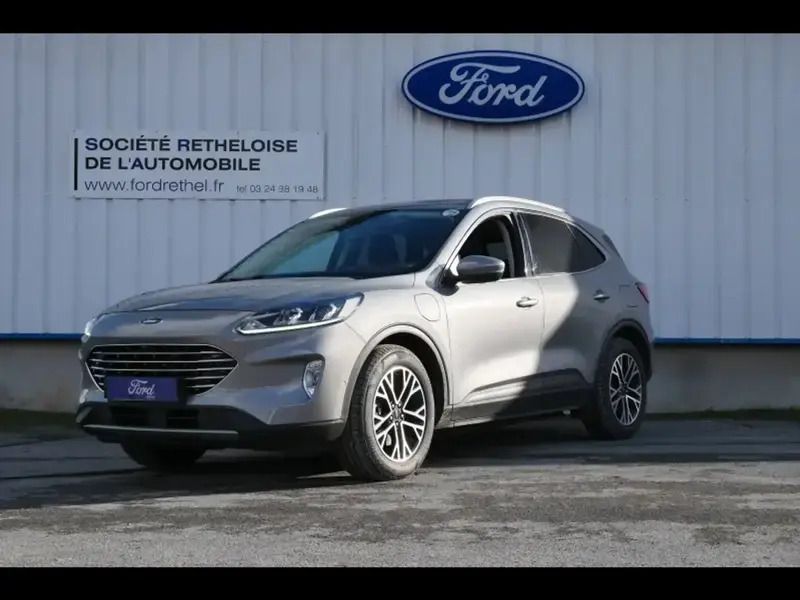 Utilisé 2021 Ford Kuga Titanium SUV | 18 990 € (Prix juste) - Image 1/4