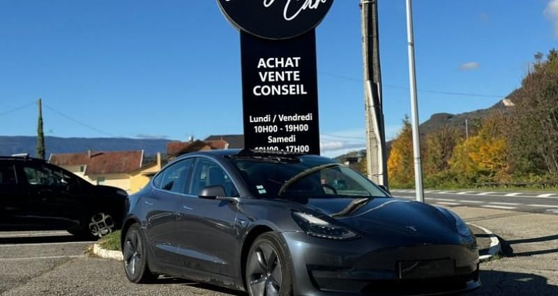 Utilisé 2019 Tesla Model 3 Berline | 18 990 € (Prix cher) - Image 1/4