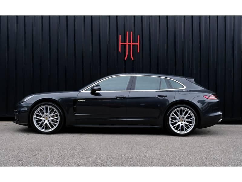 Utilisé 2019 Porsche Panamera 4 Sport Turismo Berline | 84 900 € (Prix cher) - Image 1/4