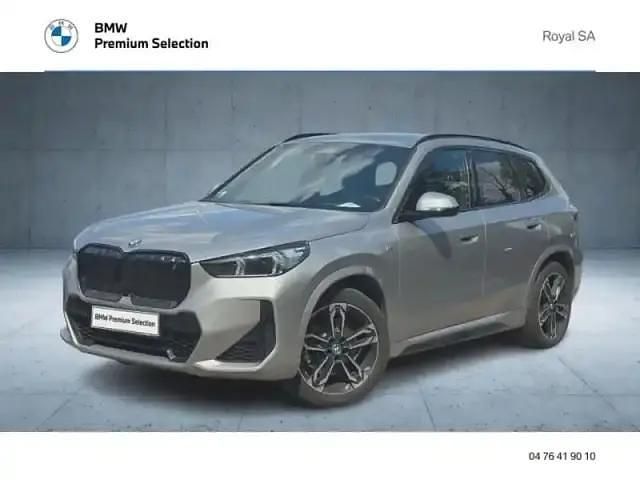 Othercolor Utilisé 2023 BMW iX1 M Sport SUV | 43 980 € (Prix juste) - Image 1/4
