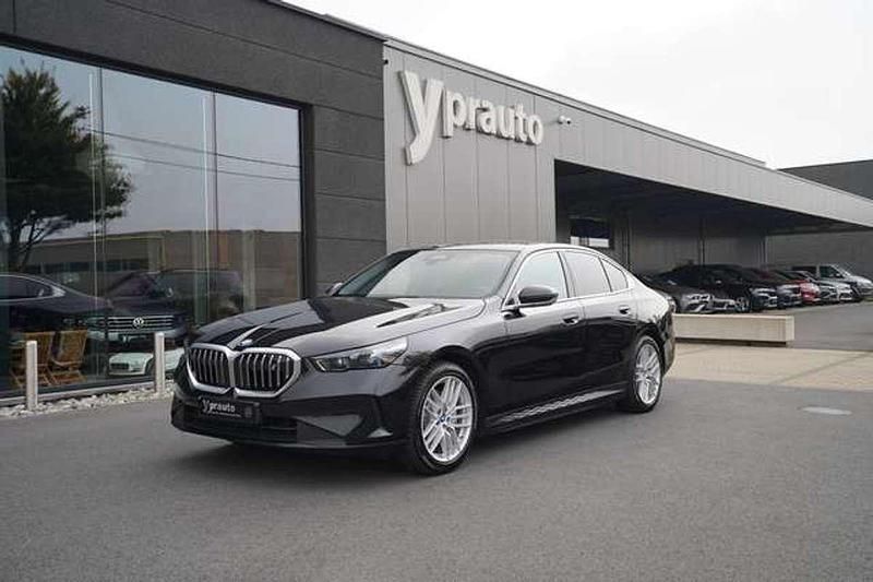 Occasion BMW i5 Sport Line 250 kW (340 ch) 2024 Noir Berline