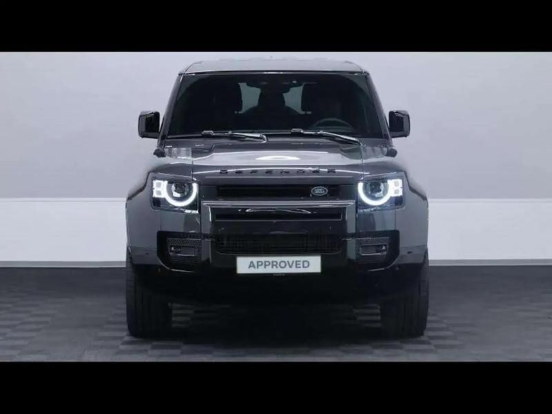 Occasion Land Rover Defender SE Dynamic 249 ch (183 kW) 2025 Gris SUV