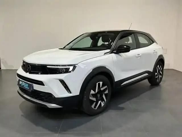 Blanc arktis/toit noir métal Occasion 2023 Opel Mokka-e Elegance SUV | 24 990 € - Image 1/4