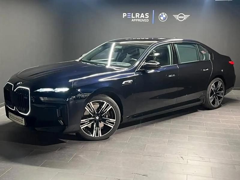 Bleu Occasion 2024 BMW 760 M Performance Berline | 102 990 € - Image 1/4