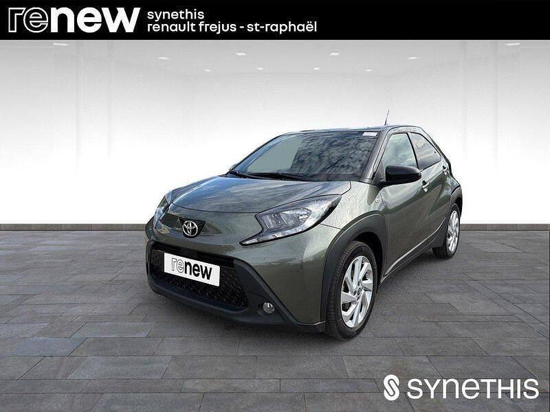 Vert Utilisé 2022 Toyota Aygo X SUV | 12 990 € - Image 1/4