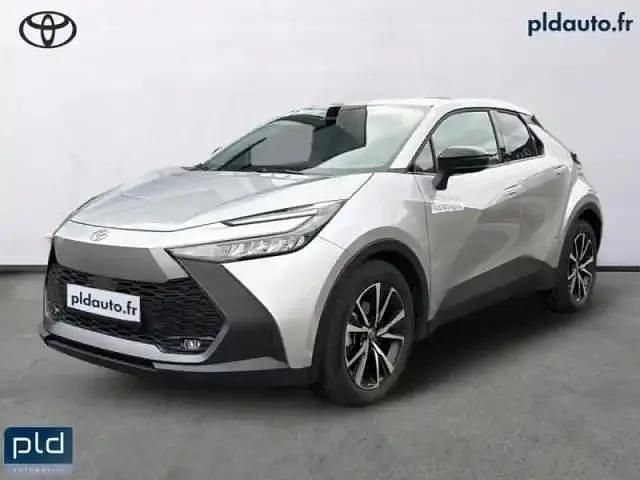 Gris minéral métallisé Occasion 2025 Toyota C-HR Design SUV | 30 190 € (Prix assez cher) - Image 1/4