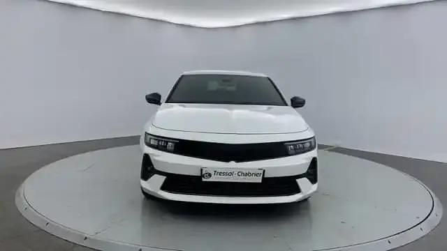 Occasion Opel Astra 180 ch (132 kW) 2023 Blanche Berline