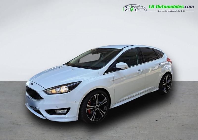 Utilisé 2016 Ford Focus Berline | 17 300 € (Prix juste) - Image 1/4