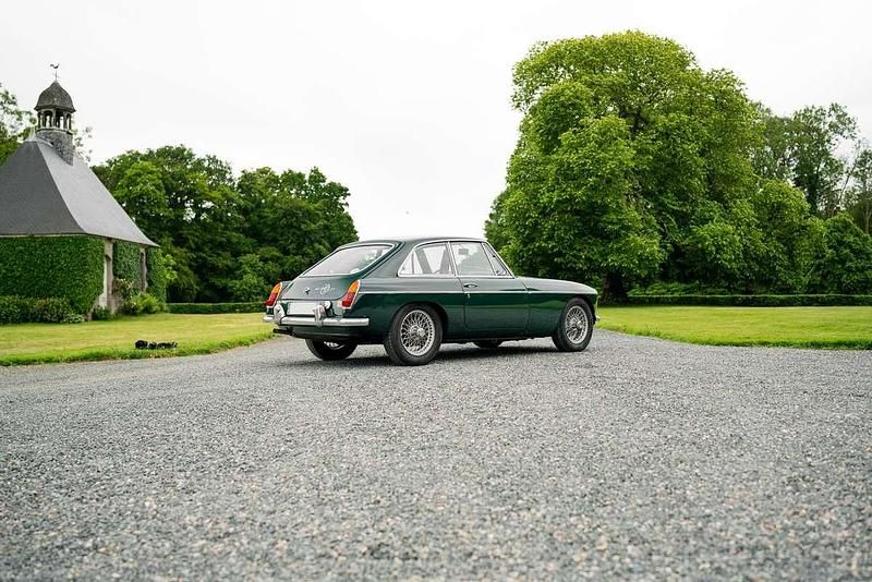 Occasion MG C GT 147 ch (108 kW) 1968 Vert Coupé