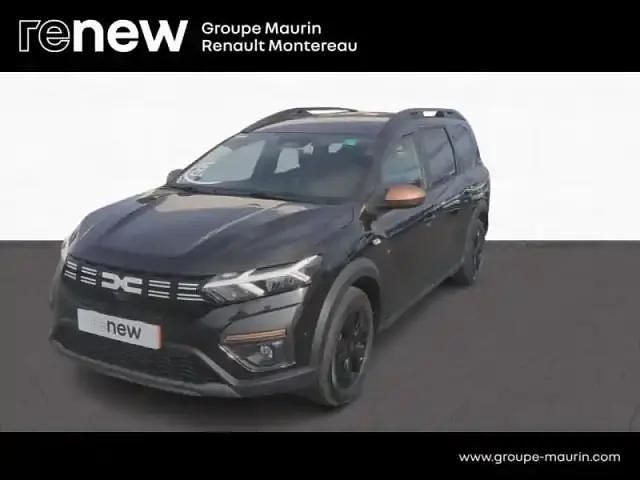 Noir Utilisé 2025 Dacia Jogger Extreme Monospace | 21 890 € (Prix juste) - Image 1/4