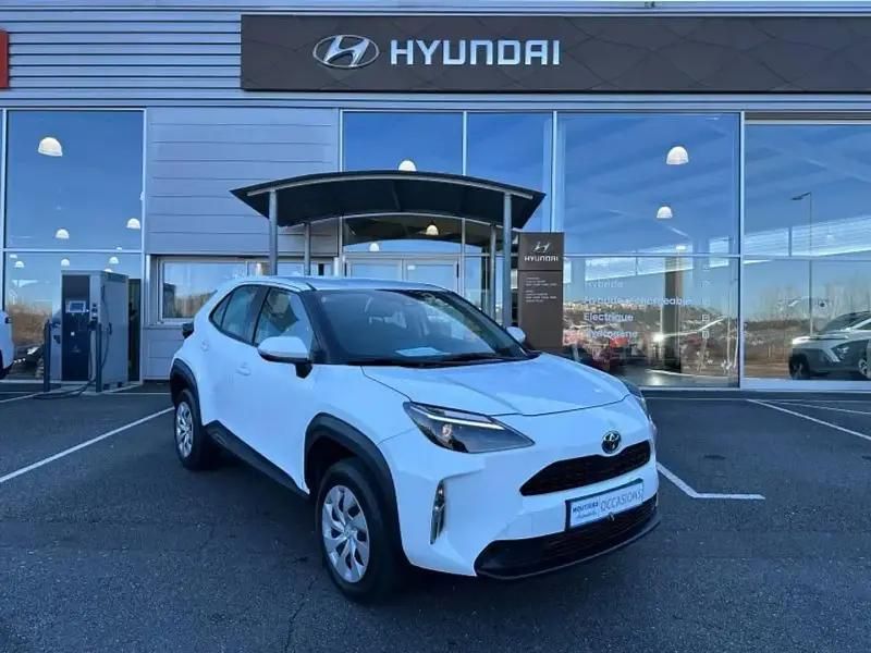 Blanc Utilisé 2023 Toyota Yaris Cross SUV | 20 990 € (Super prix) - Image 1/4
