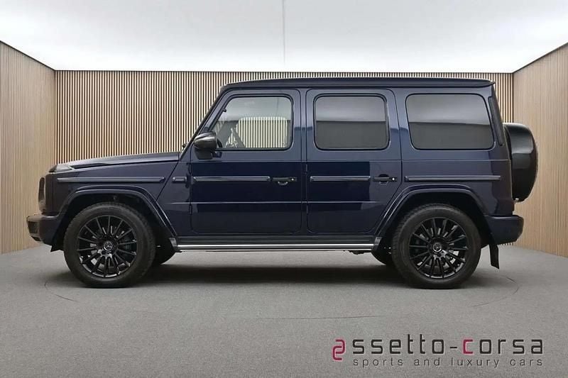 Bleu Occasion 2023 Mercedes G400 Exclusive SUV | 119 900 € - Image 1/4