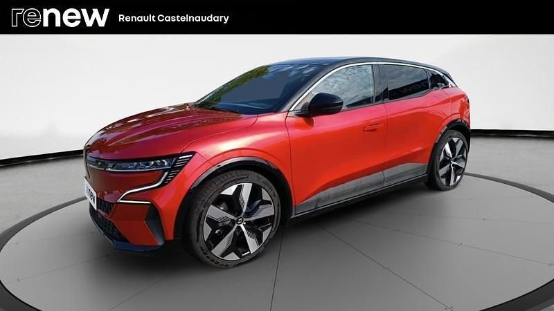 Rouge Utilisé 2022 Renault Mégane Techno Berline | 22 460 € (Prix juste) - Image 1/4