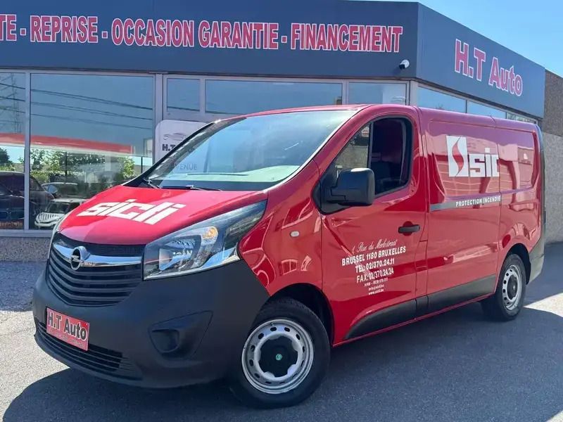 Rouge Utilisé 2015 Opel Vivaro Van | 8 999 € (Bon prix) - Image 1/4