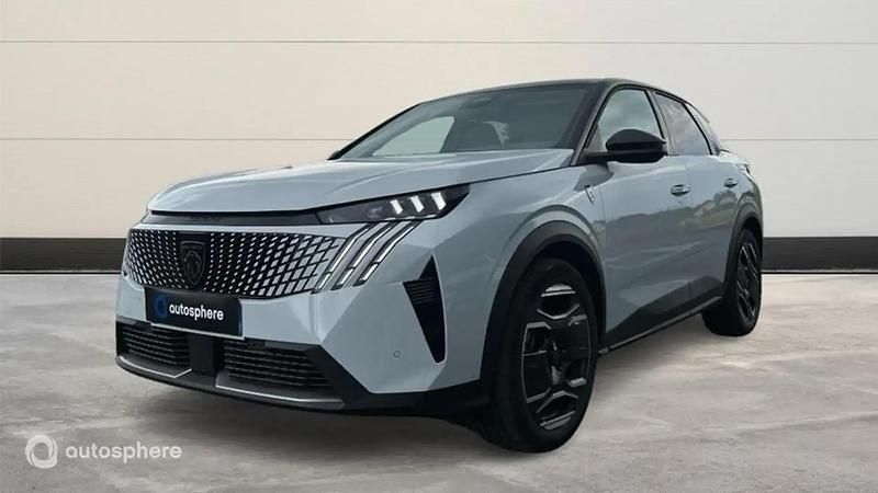 Blanc Nouvelle 2025 Peugeot 3008 GT SUV | 47 299 € - Image 1/4