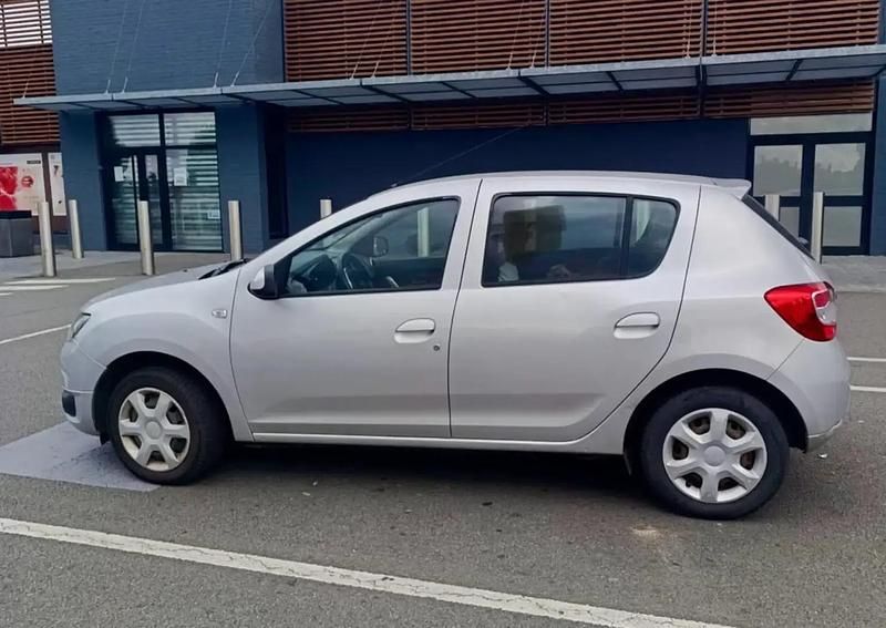 Occasion Dacia Sandero Lauréate 90 ch (66 kW) 2015 Citadine