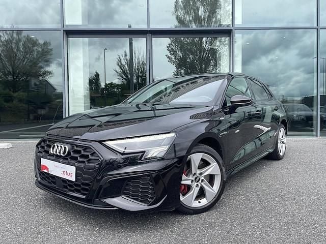Noir mythe métallisé Utilisé 2022 Audi A3 Sportback e-tron Competition Berline | 29 990 € (Prix juste) - Image 1/4