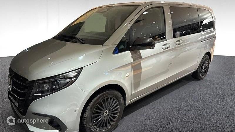 Gris Utilisé 2025 Mercedes Vito Van | 79 990 € - Image 1/4
