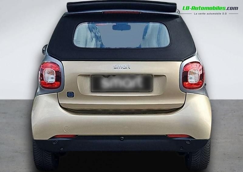 Utilisé 2021 Smart ForTwo Electric Drive Cabriolet | 14 900 € - Image 1/4
