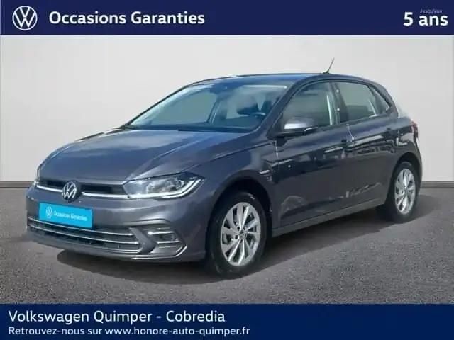 Gris Utilisé 2024 VW Polo Style Berline | 20 990 € (Prix juste) - Image 1/4