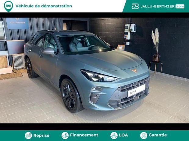 Nouvelle 2025 Cupra Terramar SUV | 56 480 € (Prix juste) - Image 1/4