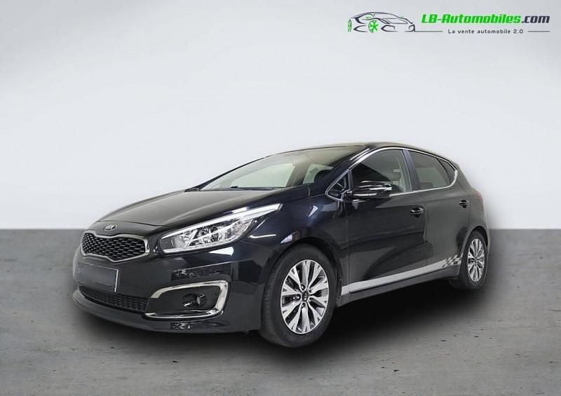 Utilisé 2018 Kia Ceed Berline | 15 900 € (Prix juste) - Image 1/4