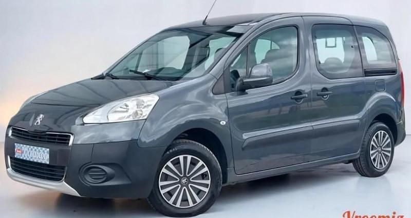 Occasion 2014 Peugeot TePee Active Van | 10 990 € (Prix juste) - Image 1/4