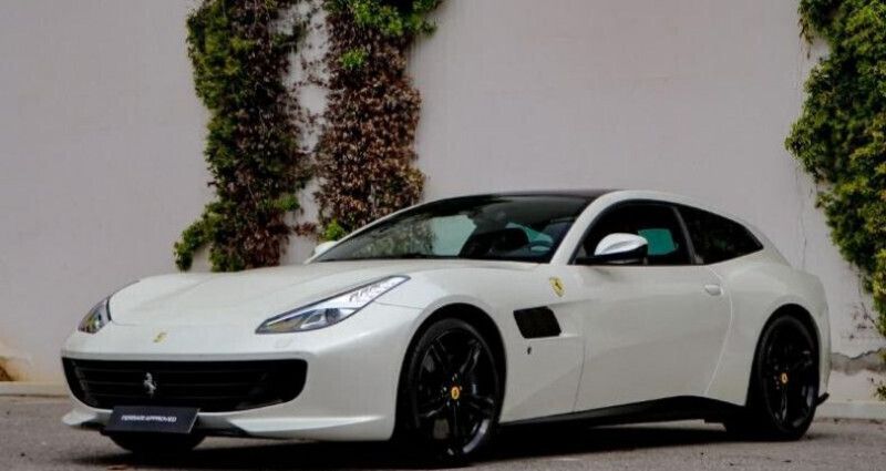 Utilisé 2017 Ferrari GTC4Lusso Break | 239 000 € (Bon prix) - Image 1/4