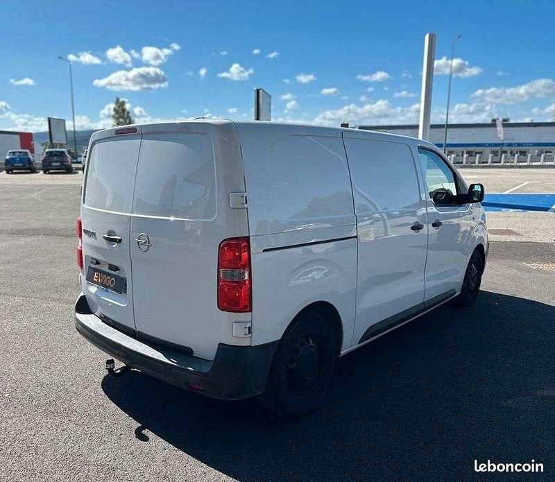 Occasion Opel Vivaro Essentia 121 ch (88 kW) 2021 Blanc Monospace