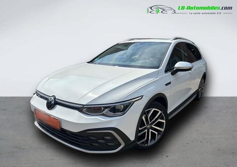 Utilisé 2023 VW Golf VIII Break | 31 500 € (Bon prix) - Image 1/4
