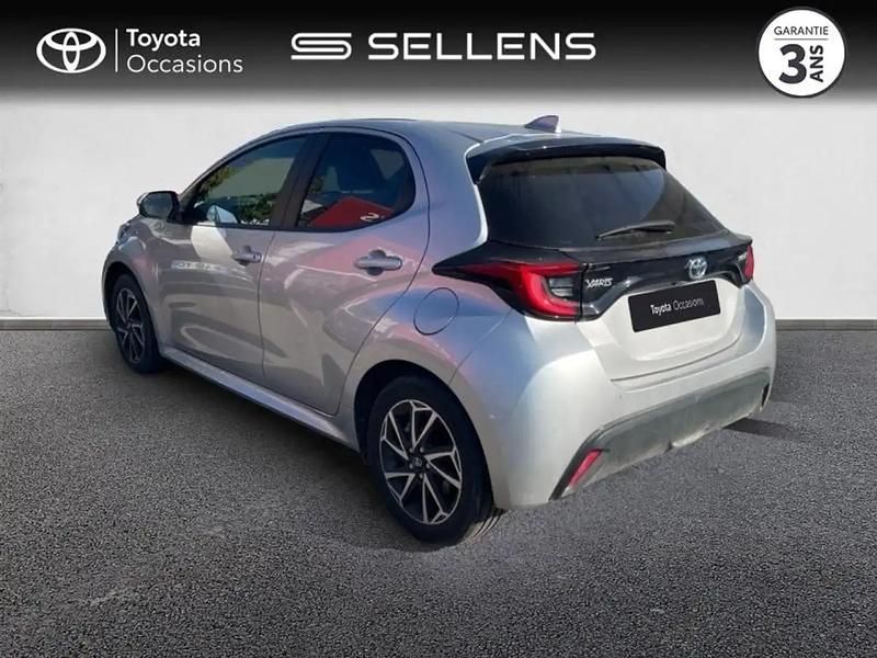 Occasion Toyota Yaris Hybrid Design 94 ch (69 kW) 2024 Blanc Berline