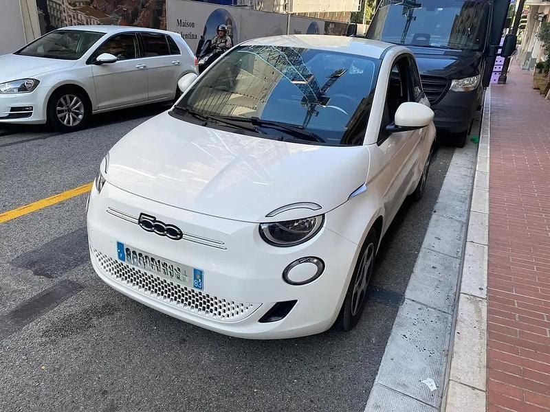 Blanc Utilisé 2021 Fiat 500e Passion Citadine | 14 900 € (Bon prix) - Image 1/4