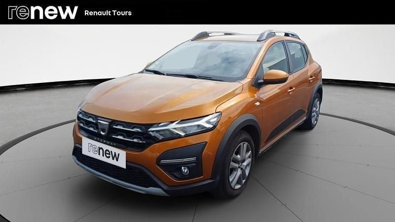 Orange Utilisé 2021 Dacia Sandero Comfort Citadine | 14 799 € (Prix assez cher) - Image 1/4