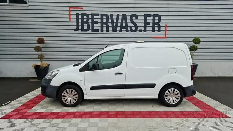 Blanc Utilisé 2017 Citroën Berlingo Business Class Monospace | 9 999 € - Image 1/4