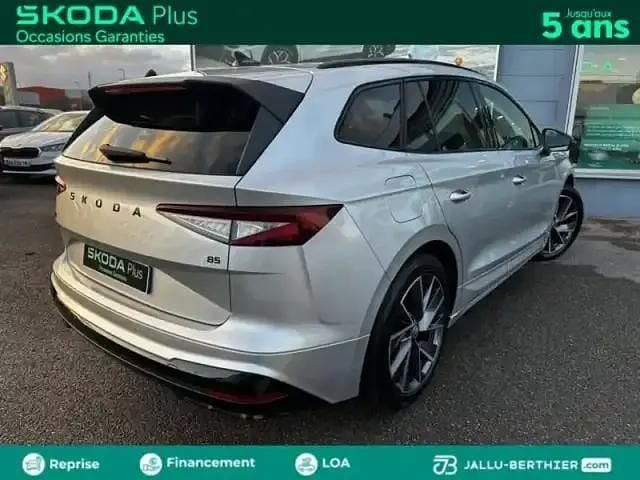 Occasion Skoda Enyaq iV SportLine 210 kW (286 ch) 2025 Gris argent métallisée SUV
