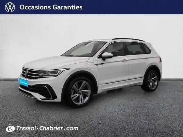 Blanc Utilisé 2023 VW Tiguan R-line SUV | 40 390 € (Prix juste) - Image 1/4