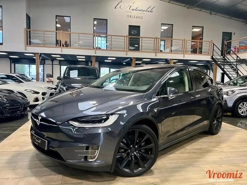 Beige Occasion 2017 Tesla Model X SUV | 44 990 € (Prix juste) - Image 1/4