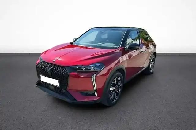 Rouge Utilisé 2023 DS Automobiles DS3 Performance Line Plus Citadine | 22 989 € (Prix juste) - Image 1/4